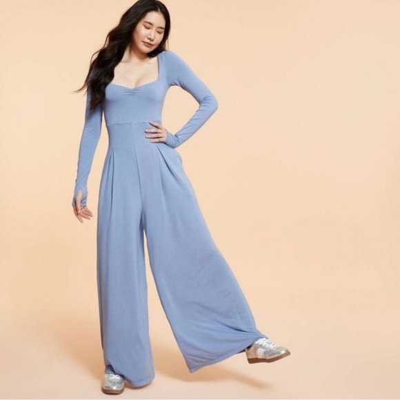 NWT! Popflex Target X Blogilates Sweetheart Wide-Leg Jumpsuit Steel Blue Size S - Picture 3 of 5